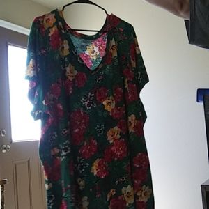 NWT: Torrid Shirt